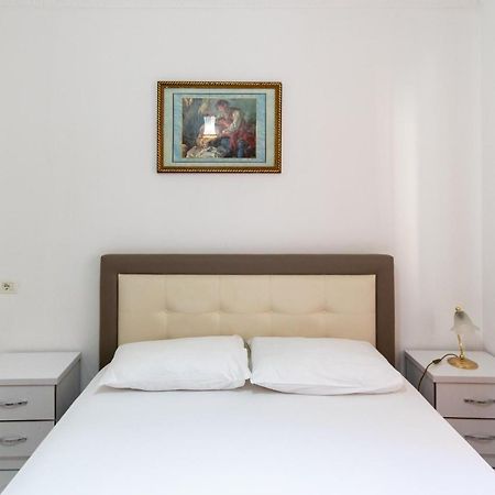 Comfortable Apartment Next To The Beach ดูร์เรส ภายนอก รูปภาพ