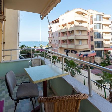 Comfortable Apartment Next To The Beach ดูร์เรส ภายนอก รูปภาพ