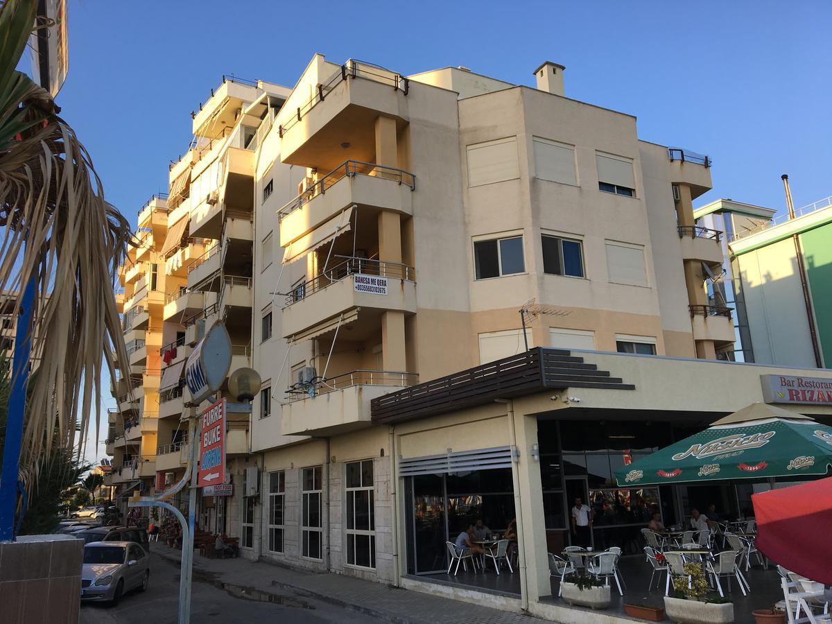 Comfortable Apartment Next To The Beach ดูร์เรส ภายนอก รูปภาพ
